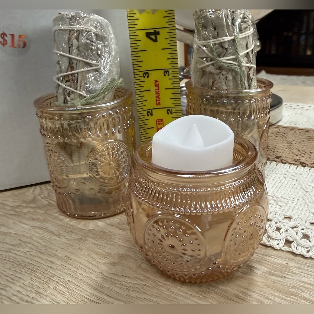 Sage Bundles with LED Tealight Candles in Decorative Glass Holders, to disinfect - Picture 6 of 7